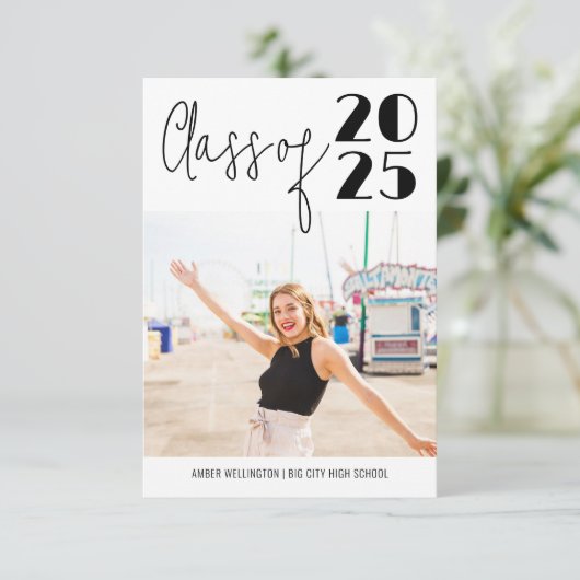 Moderne Script-klasse van Simple Photo Afstuderen Kaart (Staand voorkant)