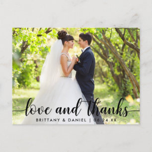 Moderne Script Love and Bedankt Couple Wedding Briefkaart