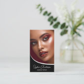 Moderne Script Make-up Artiest Zwart en Wit Visitekaartje (Staand voorkant)