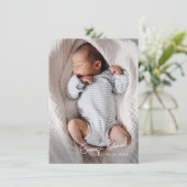 Moderne Script Naam Foto Baby  Bedankkaart (Staand voorkant)