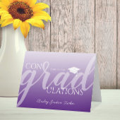 Moderne Script Paarse Afstuderen Gefeliciteerd Kaart