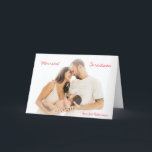 Moderne Script Photo Minimalist Kerstmis Feestdagen Kaart<br><div class="desc">Moderne kerstkaart met een eenvoudig en minimaal ontwerp met "Merriest Christmas" in rood, boven uw favoriete afbeelding. De sjabloon bevat een verloopbedekking langs de boven- en onderkant om de tekst te helpen onderscheiden van het afbeelding en kan worden verwijderd in het ontwerpbewerkingstool. De binnenkant heeft een drie afbeelding fotocollage samen...</div>