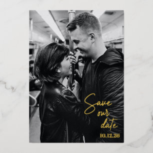 Moderne Script Photo Save the Date Gold Foil Kaart