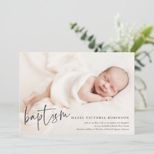 Moderne Script Religious Baptism & Christening Inv Kaart (Staand voorkant)