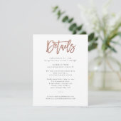 Moderne Script Roze Gouden Trouwdetailskaart Kaart (Staand voorkant)
