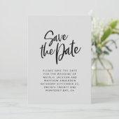 Moderne script save the date trouwkaart (Staand voorkant)