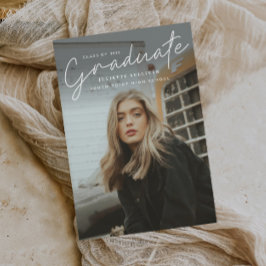 Moderne Script Simpele Foto Afstuderen Uitnodiging Briefkaart