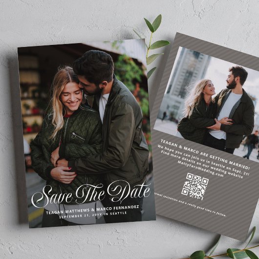 Moderne script stijlvolle eenvoudige twee foto tro save the date