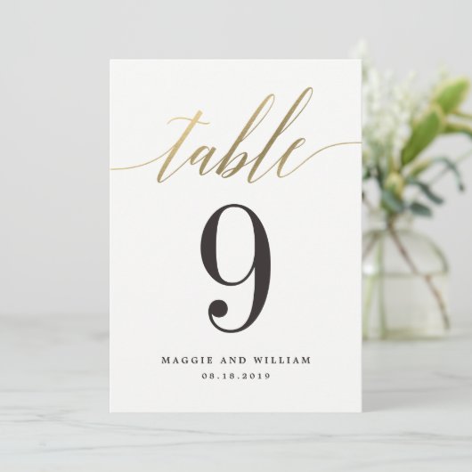 Moderne Script Table Number Card Faux Gold Kaart (Staand voorkant)