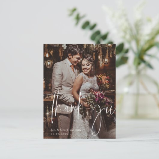 Moderne Script Trouwfoto Dank Je Briefkaart (Staand voorkant)