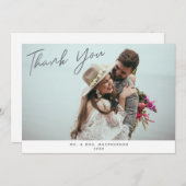 Moderne Script Trouwfoto Flat Dank u kaart (Voorkant / Achterkant)