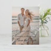 Moderne Script Twee Strandfoto's Bestemming Huweli Save The Date (Staand voorkant)