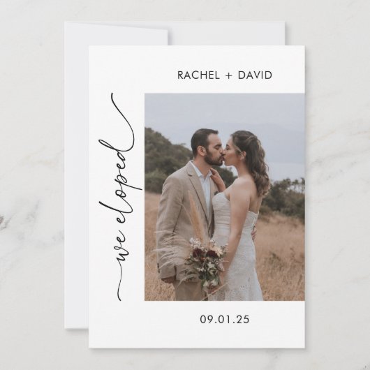 Moderne Script Wij Zijn Gevlucht Foto Bruiloftsont Kaart (Voorkant)