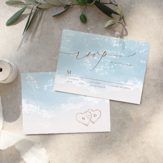 Moderne Script Zand Hartjes Strand Bruiloft RSVP Kaartje