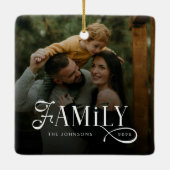 Moderne Scriptie Familie Aangepaste Foto Naam Keramisch Ornament (Achterkant)