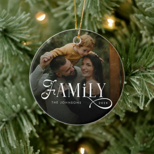 Moderne Scriptie Familie Aangepaste Foto Naam Keramisch Ornament (Boom)