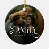 Moderne Scriptie Familie Aangepaste Foto Naam Keramisch Ornament (Voorkant)