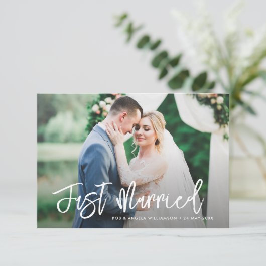 moderne scriptscriptase trouwaankondiging bedankkaart (Staand voorkant)