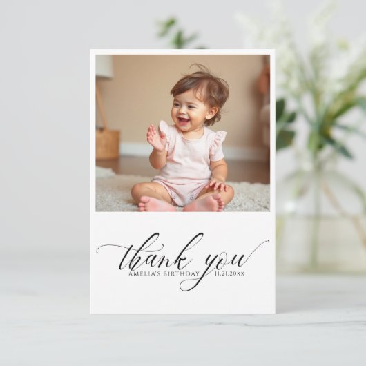 Moderne scripttypografie 1e verjaardag foto bedankkaart (Staand voorkant)