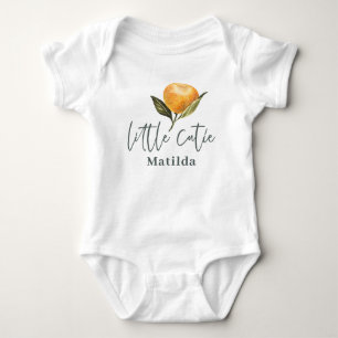 Moderne scripttypografie kleine cutie-baby-baby bo romper