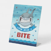Moderne Shark Boys Verjaardag Ocean Food Reclamebord Met Voetstuk (Voorkant)