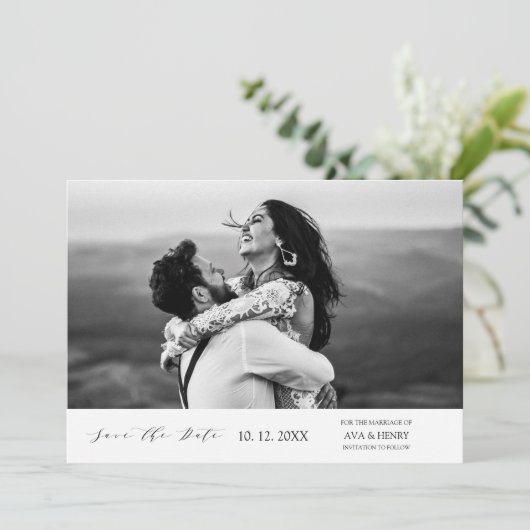 Moderne simpele foto Wedding Save The Date (Staand voorkant)
