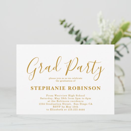 Moderne Simple Gold Script Graduation Party Kaart (Staand voorkant)