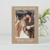 Moderne Simple Minimalist Couple Photo Kraft Save The Date (Staand voorkant)