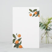 Moderne Sinaasappels en bladeren die aanpasbaar zi Briefpapier (Staand voorkant)