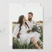 Moderne & Slanke Typografie Bruiloft Bewaar onze D Kaart (Achterkant)