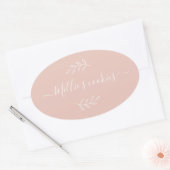 Moderne Small Business Script naam Blush Pink Labe Ovale Sticker (Envelop)