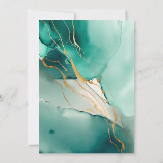 Moderne Smaragd Groen Goud Waves Strand Bruiloft Kaart (Achterkant)