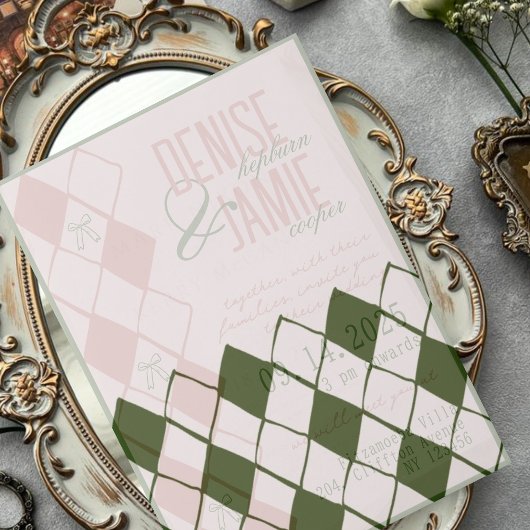 Moderne smaragdgroene gezellige Argyle bruiloft Vellum Uitnodigingen