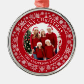 Moderne Sneeuwvlokken Foto Vrolijk Kerstrood Metalen Ornament (Voorkant)