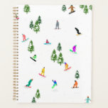 Moderne Snowboarders Snowboarding Illustratie Planner<br><div class="desc">Koel-witte illustratiekunst met kleurrijke sneeuwboarders,  sneeuwboarden in bergen onder pijnbomen,  sparren en pijnbomen op vers sneeuwpoeder. Snowboard en Xmas buitensport in een winterbos. Snowboarder giften. Snowboardontwerp voor hem</div>