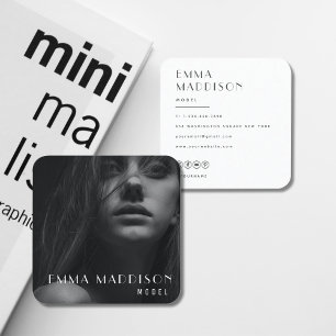 Moderne sociale media met minimale professionele f vierkante visitekaartje