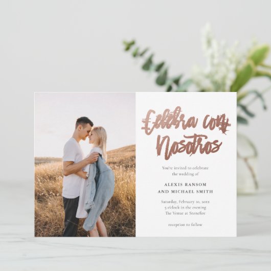 Moderne Spaanse Celebra con Nosotros foto bruiloft Kaart (Staand voorkant)