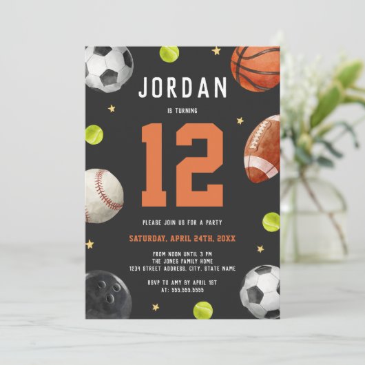 Moderne Sport Thema Verjaardagsfeest Kaart (Staand voorkant)