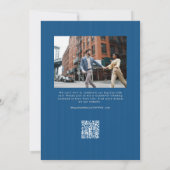 Moderne stijlvolle blauwe script twee foto save the date (Achterkant)