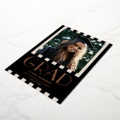 Moderne Stijlvolle Foto College Afstudeerfeest Folie Uitnodiging (Gedraaid)