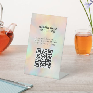 Moderne stijlvolle holografische schoonheidssalon reclamebord met voetstuk