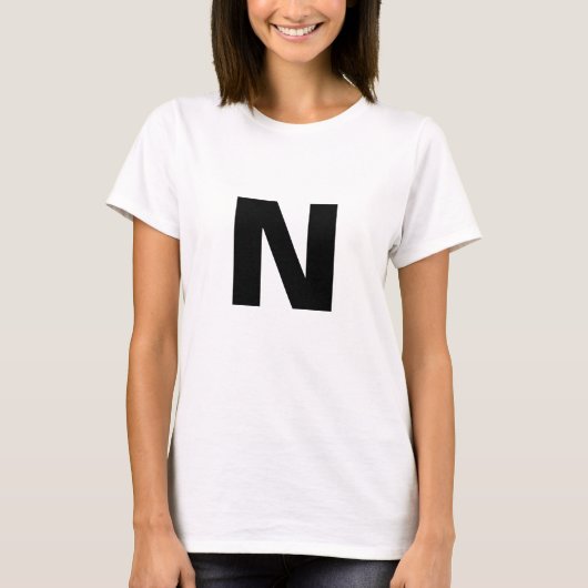 Moderne stijlvolle initiaalletter monogram t-shirt (Voorkant)
