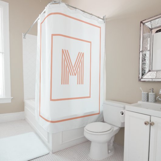 Moderne stijlvolle Monogram initiaal wit perzik Douchegordijn (In situ)