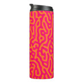 Moderne stijlvolle oranje fuchsia thermosbeker (Geroteerd rechts)