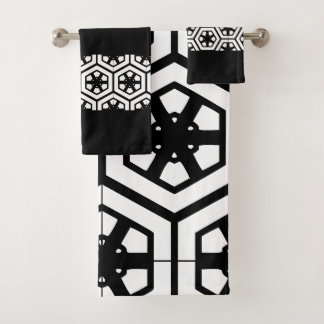 Moderne stijlvolle zwart-witte badkamer bad handdoek