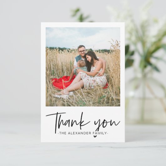 Moderne Stippen Teal en Witte Dank U Script Foto Bedankkaart (Staand voorkant)