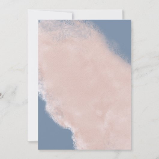 Moderne Stof Blauwe Bloemen Blush Trouw Uitnodigin Kaart (Achterkant)