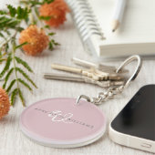 Moderne Stof Lilac Witte Script Monogram Sleutelhanger (Voorkant Rechts)