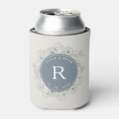 Moderne Stofblauwe Monogram Trouwdag Blikjeskoeler (Blikje Voorkant)