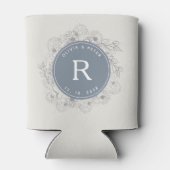 Moderne Stofblauwe Monogram Trouwdag Blikjeskoeler (Achterkant)